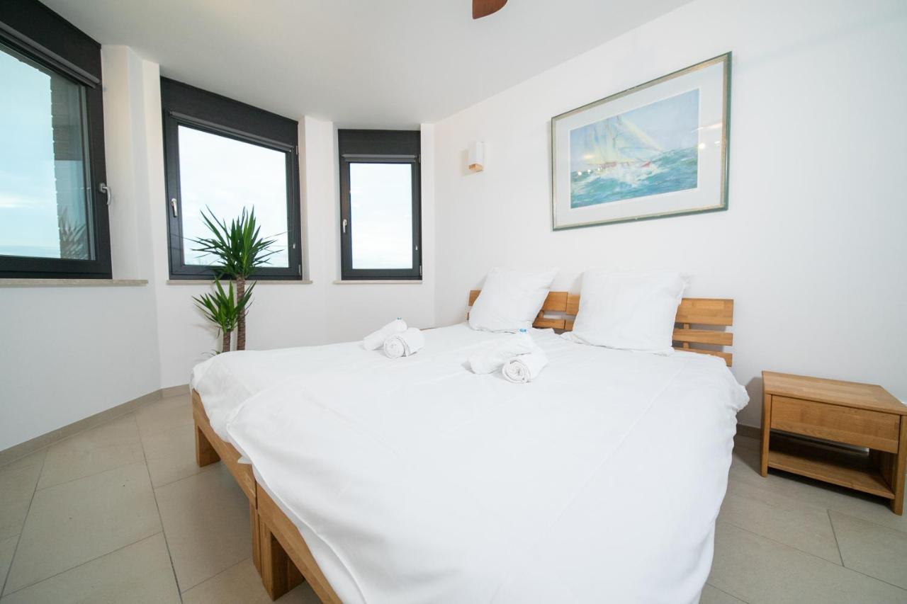 Apartment Penthouse Wolke7 Mit Rheinblick Neuss-duesseldorf Neuss
