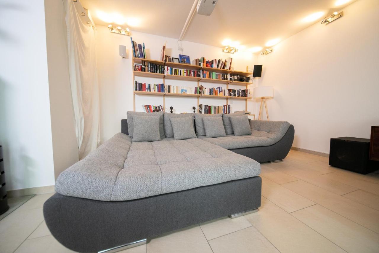 Penthouse Wolke7 Mit Rheinblick Neuss-duesseldorf * Neuss